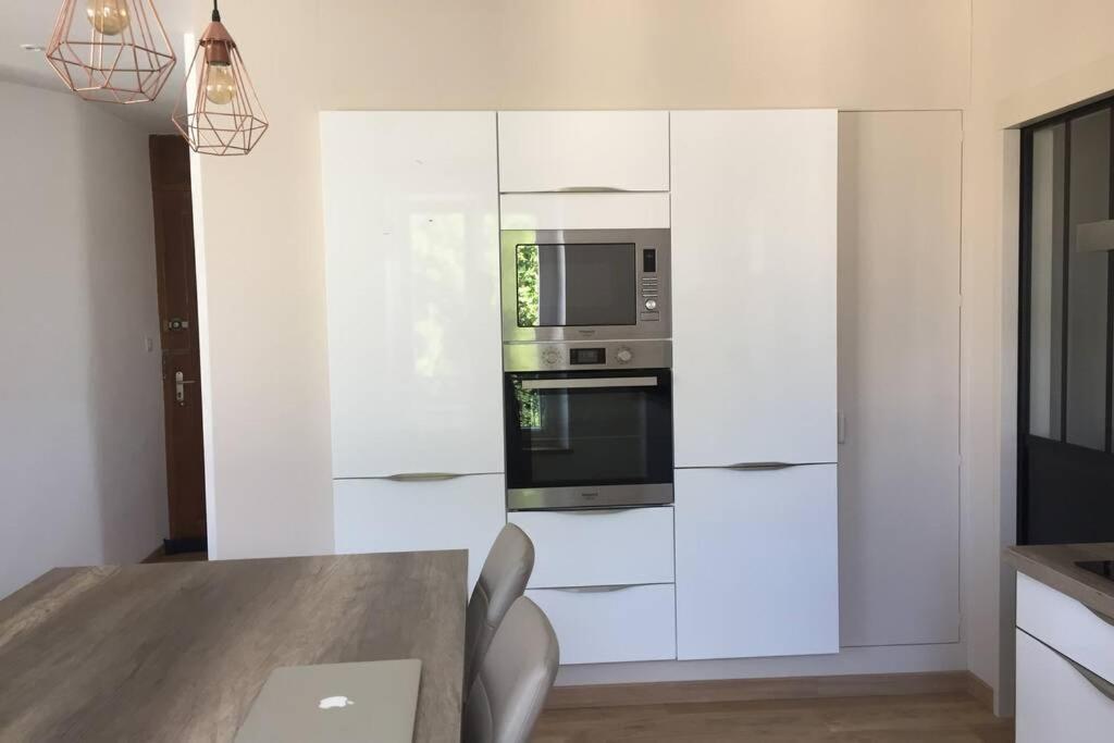 Апартаменты Meuble T2 Moderne En Hyper Centre Виттель Экстерьер фото